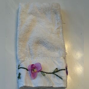 Hand towel